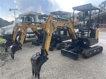 mini excavator for sale jackson tn|Mini (up to 12,000 lbs) Excavators For Sale in TENNESSEE.